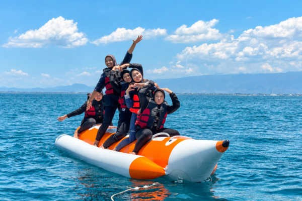 Banana Boat Gili Ketapang